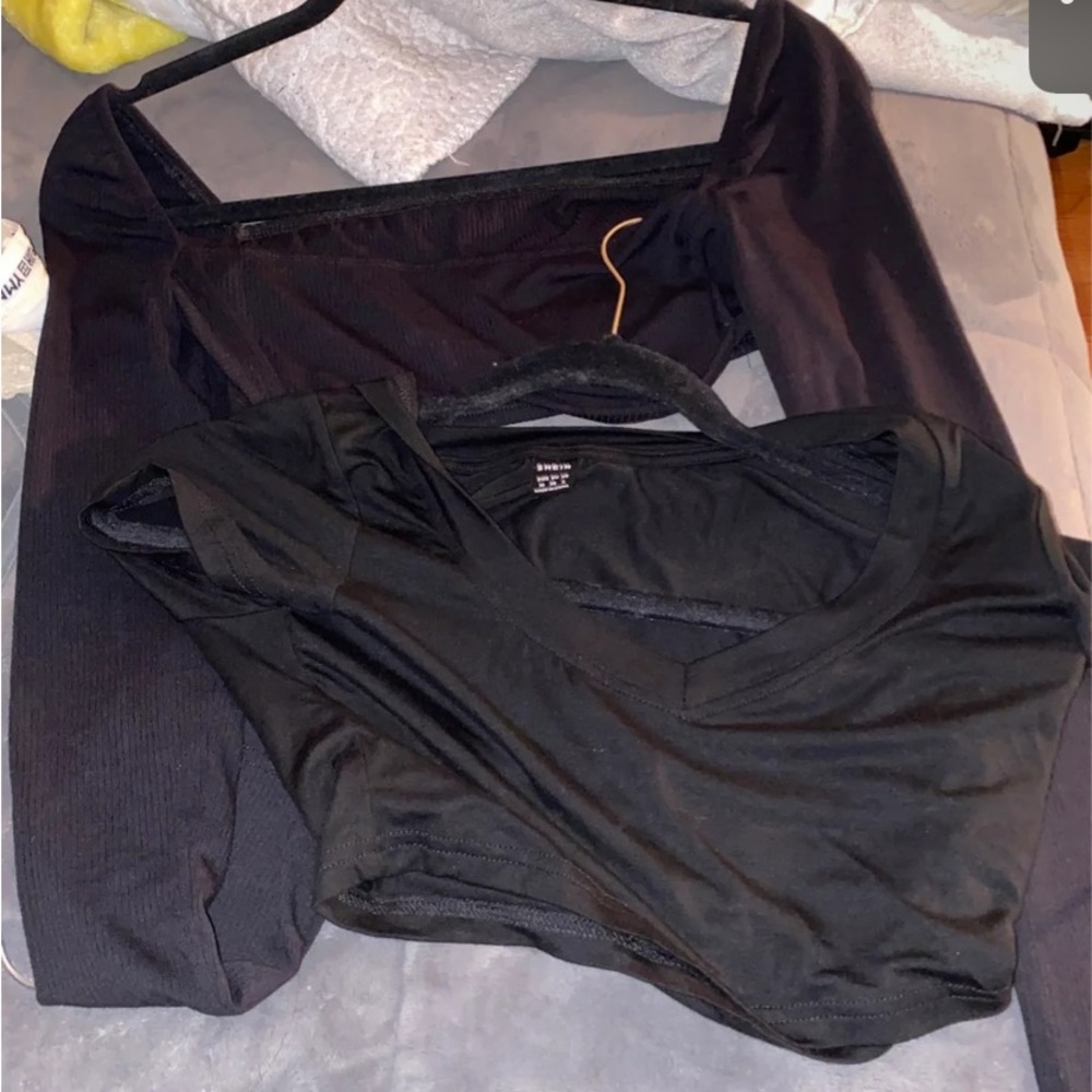 BUNDLE, 2 she in shorts 2 garage shirts